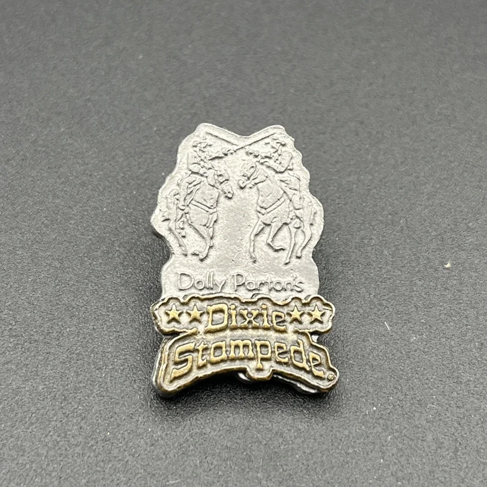 Dolly‎ Parton's Dixie Stampede Pewter Finish Lapel Hat Pin